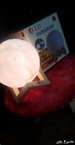 قمر مضء ديكور دي ال سي _أبيض