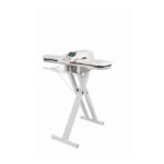 مكواة ملابس